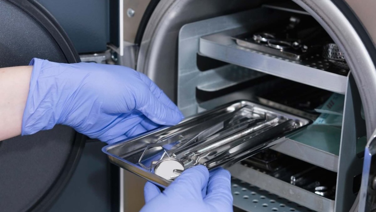 Decontaminates and Sterilizes Surgical Instruments